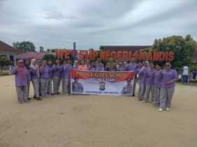 Kapolsek Kandis Gelar Cooling System dan Sosialisasi Pencegahan Perundungan di SMPN 4 Kandis