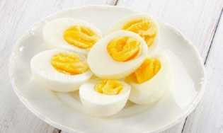 Tiga Makanan Penyebab Bintitan, Benarkah Terlalu Banyak Telur Termasuk?