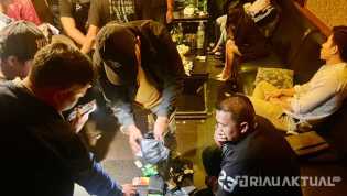 Sidak Dinihari DPRD Pekanbaru Bongkar Karaoke Ilegal, Narkoba, dan Dugaan Pajak Fiktif