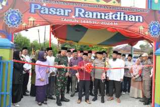 Bupati Bengkalis Resmikan Pasar Ramadhan 1445 H