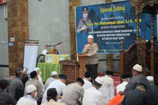 Safari Ramadhan di Masjid Nurussalam, Kapolda Riau Sebut Lewat Silaturahmi Mudahkan Tugas Polisi