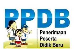 Hari Pertama PPDB SMP Negeri di Pekanbaru Didaftar 8.600 Orang