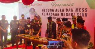 Bangun Gedung Serbaguna Untuk Kejari Siak, Kejati Riau Supardi Ucapkan Terimakasih ke Bupati Alfedri