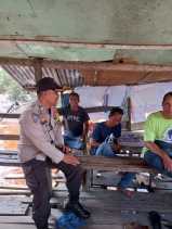 Polsek Pulau Burung Sambangi Masyarakat dan Sampaikan Pemilu Damai 2024