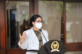 Ketua DPR Puan Minta Pengusaha Penuhi Hak THR Pekerja