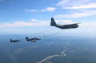 Sukses Jalani Latihan Air to Air Refueling di Medan, Skadron Udara 12 Gaungkan Semangat Dirgantara