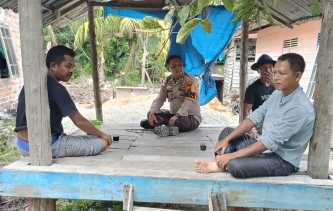 Bhabinkamtibmas Desa Sungai Alam Apresiasi Warga atas Pilkada Damai 2024
