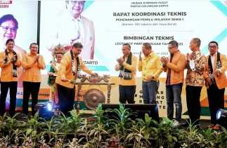 Golkar Berkomitmen Jaga Demokrasi dan Perkuat Caleg Muda - Milenial