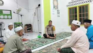Polsek Tempuling Sosialisasi Pemilu Damai 2024 di Masjid Nurul Hidayah