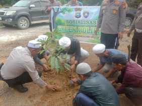 Green Policing, Polsek Peranap Tanam Pohon Bersama Jamaah Thariqah Naqsyabandiyah