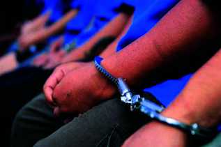 Satresnarkoba Polresta Pekanbaru Tangkap Dua Pengedar Sabu, Satu Diantaranya Pecatan Polisi