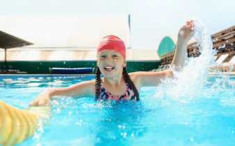 Apa Boleh Langsung Berenang Setelah Makan?