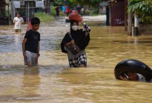 Lima Daerah di Riau Terendam Banjir, Ribuan Warga Terdampak