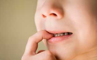 Dokter Ungkap Cara Merangsang Pertumbuhan Gigi Anak