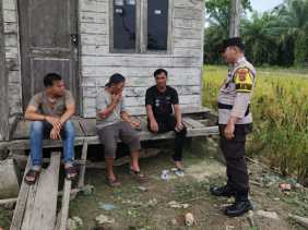 Bhabinkamtibmas Pematang Sikek Tingkatkan Antisipasi Politik Uang Jelang Pilkada 27 November 2024