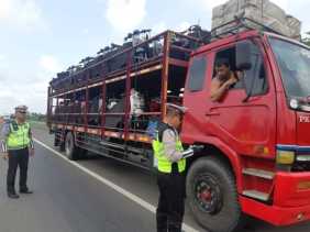 166 Truk ODOL Terjaring Operasi Gabungan Dishub