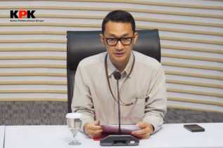 KPK Periksa 10 Saksi Kasus Dugaan Korupsi Pemprov Riau, Termasuk Pejabat BPKAD dan Ajudan Gubernur