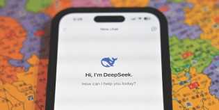 DeepSeek Melampaui ChatGPT, tetapi Picu Kekhawatiran Privasi dan Keamanan