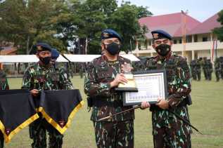 Kapolresta Pekanbaru Raih Penghargaan Kasatwil Berprestasi