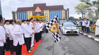 Kapolda Riau Lepas Pendistribusian 142 Hewan Kurban Usai Salat Idul Adha