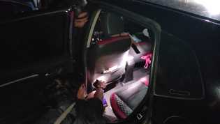 Warga Rumbai Barat Geger, Mayat Perempuan Ditemukan di Dalam Mobil Terparkir Seharian