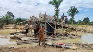 Warga Indragiri Hulu Bongkar Alat PETI, Bukti Pendekatan Humanis Polisi Berhasil