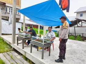 Cooling System, Polsek Gaung Berikan Imbauan ke Pedagang di Pasar Mingguan Desa Belantaraya
