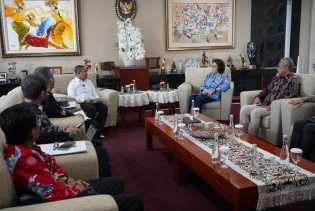 Temui Menkeu Sri Mulyani, Gubernur Riau Bahas Tunda Bayar dan Krisis Fiskal Daerah