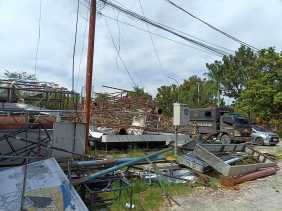 Usai Tertibkan Jalan Sudirman, Pemko Pekanbaru Sasar Tiang Reklame Sepanjang Jalan Riau