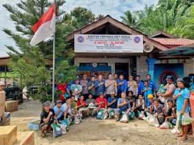 Kapolres Rokan Hilir Salurkan Bantuan Sosial dalam Program Cooling System Pilkada Damai 2024