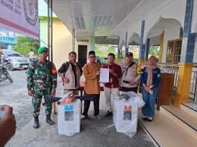 Polsek Mandau Amankan Distribusi Logistik Pilkada 2024 di Bathin Solapan