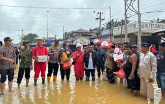 SKK Migas-KKKS Salurkan Bantuan untuk Korban Banjir di Riau