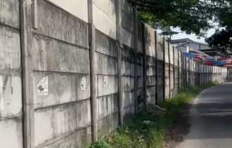 Pagar Beton Setinggi 3 Meter Intai Korban di Panam