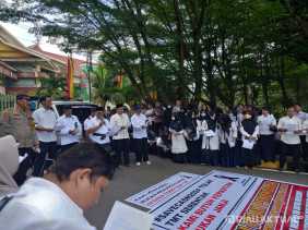 Ratusan CASN dan PPPK di Riau Demo Tolak Penundaan Pengangkatan, Desak DPRD Ambil Sikap