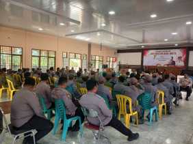 Polsek Siak Kecil Gelar Cooling System GEMA BINLUH untuk Wujudkan Pilkada Damai di Desa Lubuk Muda