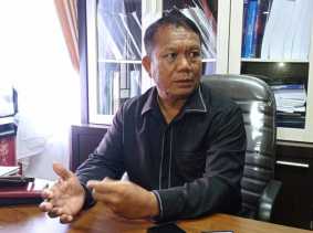 Ketua Komisi II Persilahkan Pihak Ketiga Kelola Pasar Cik Puan Pekanbaru