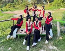 Mahasiswa KKN UHT Pekanbaru Kunjungi Taman Nasional Tesso Nilo, Bahas Pemulihan Hutan