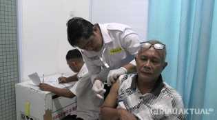 1.441 Calon Jamaah Haji Pekanbaru Jalani Vaksinasi Polio dan Meningitis