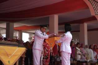 Bupati Afrizal Sintong Pimpin Upacara Peringatan HUT RI ke-79 di Rokan Hilir