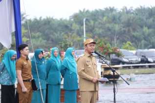 Wako Agung Perjuangkan Kesejahteraan Guru Negeri dan Swasta di Pekanbaru