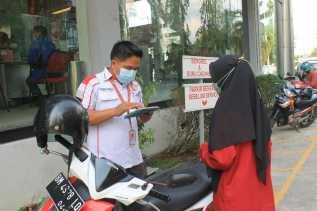 Apresiasi Pejuang Pendidikan, CDN Riau Berikan Diskon Perawatan Sepeda Motor