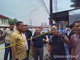 Agung Nugroho Kunjungi Korban Kebakaran di Jalan Pangeran Hidayat