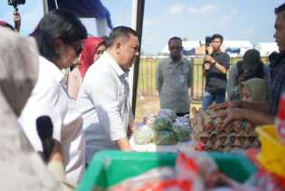 Pemprov Riau dan BI Gelar Pasar Murah, Warga Sangat Terbantu