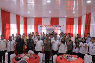 Polres Kampar Deklarasikan Desa Kumantan sebagai Kampung Bebas Narkoba