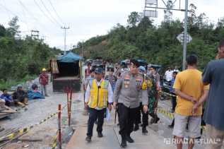 Jalan Lintas Riau-Sumbar di Tanjung Alai Akan Kembali Normal, Kapolda: 23 Desember Bisa Dilalui Dua Arah