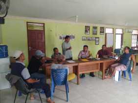 Bhabinkamtibmas Polsek Minas Aktif Sambangi Warga, Perkuat Kamtibmas Jelang Pilkada