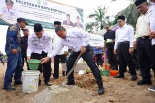 SMAN 3 Kemuning Dibangun, Gubri: Anak-anak Tak Perlu Putus Sekolah Gara-gara Jarak