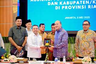 Gubri Abdul Wahid Usulkan Rel Kereta Dumai-Inhu dan Bendungan Tambahan ke Menteri Investasi