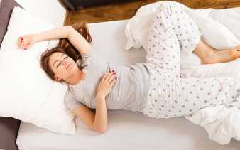 Berikut 6 Tips Tidur Nyenyak agar Kulit Bercahaya dan Kenyal