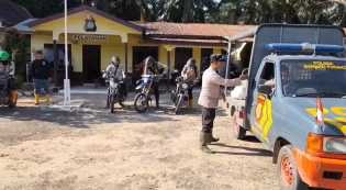 Meski Diguyur Hujan, Kapolsek Bangko Pusako Tetap Gencarkan Patroli Karhutla di Titik Rawan
